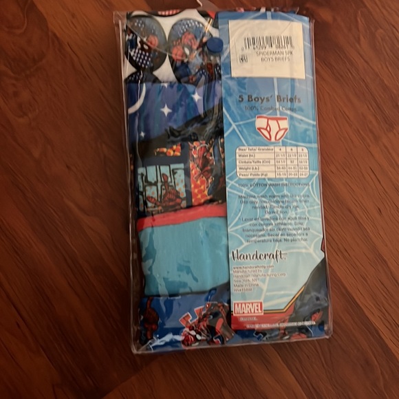 Spider-Man briefs new with tag - Picture 2 of 2